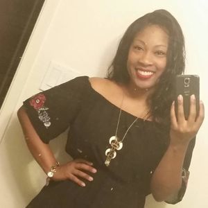 Meet your Posher, Chanelle